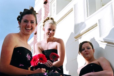  Ladies in Waiting